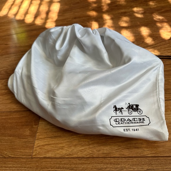 Coach purse backpack authentic - Picture 14 of 14